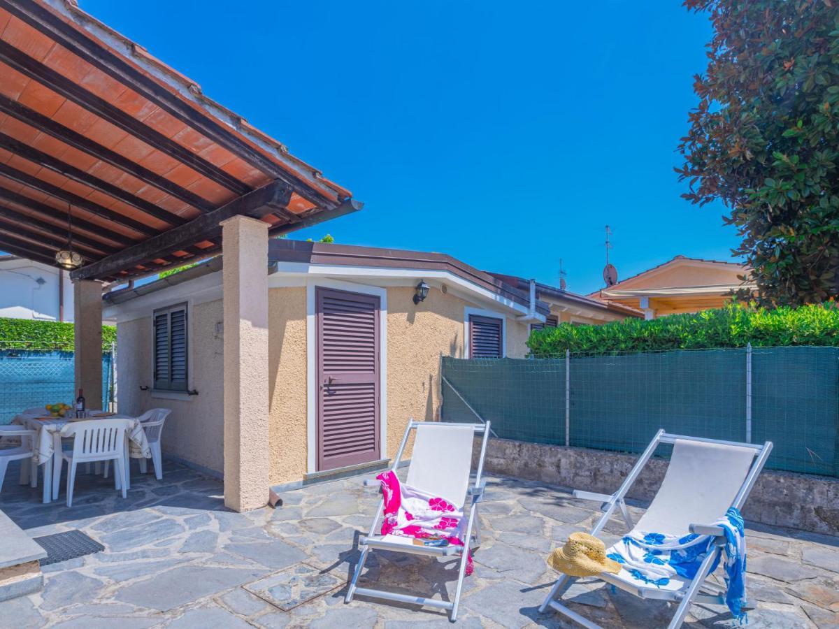 Holiday Home Francesca By Interhome Marina di Pietrasanta Luaran gambar